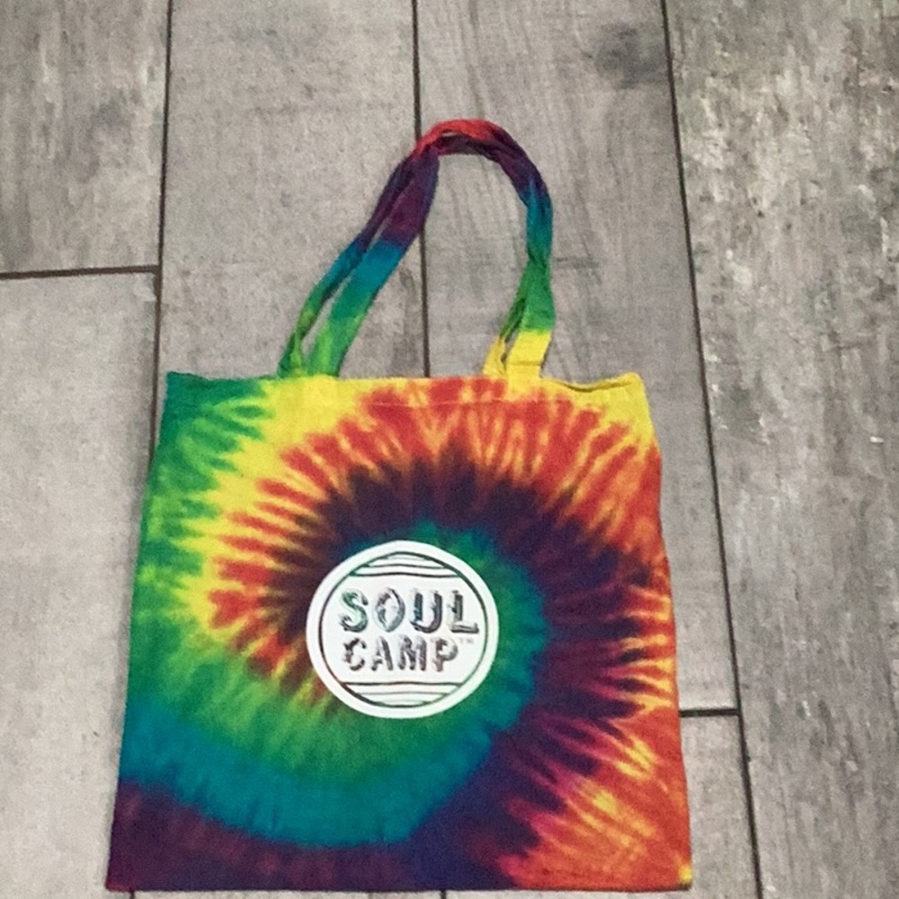 Soul camp tote hippie